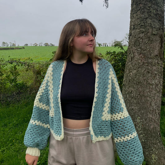 Cardigan Hexagone Vieux Bleu !